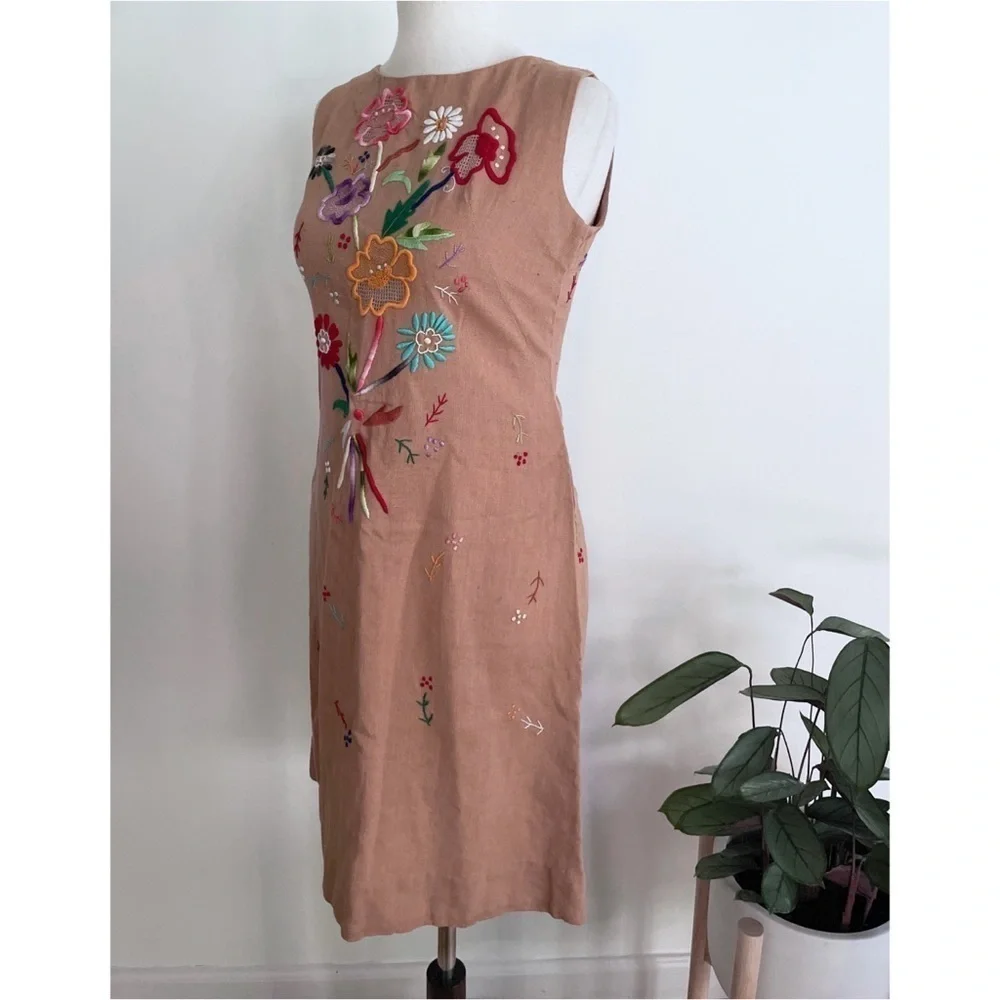 Vintage 60’s 70’s Hand Stitch Embroidery Floral Colorful Garden Sheath Tan Dress - Picture 15 of 15